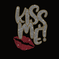 Vente chaude : Motif thermocollant personnalisé Bling Kiss en strass pour T-shirts