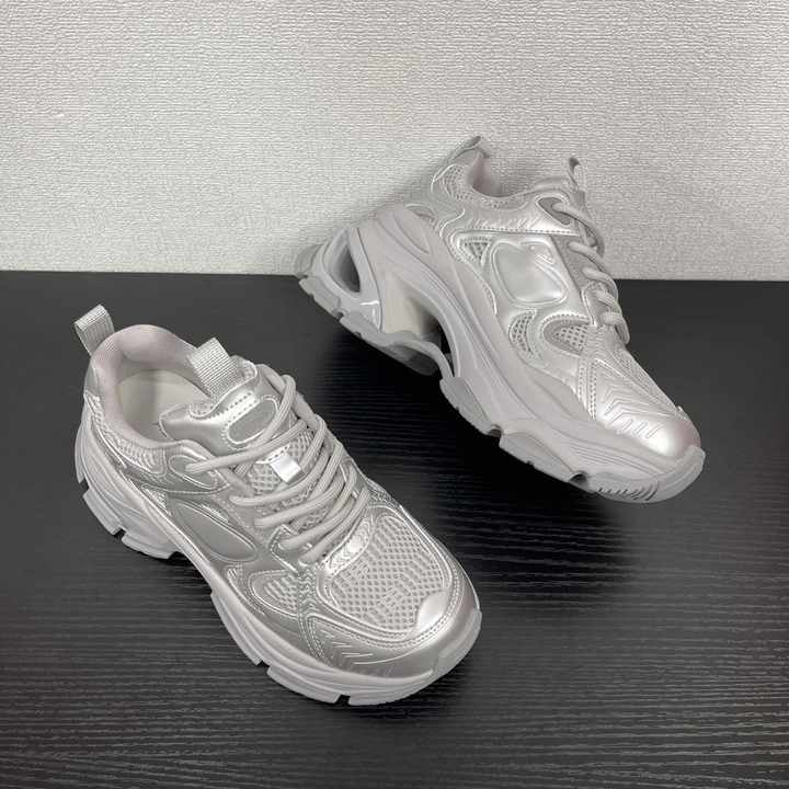 platform sole shoes