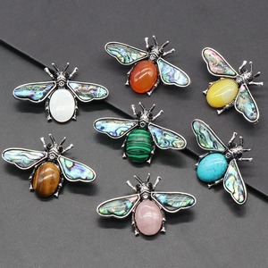 Usine en vrac Vintage ormeau coquille Rose Quartz opale <span class=keywords><strong>Lapis</strong></span> Agate améthyste pierre naturelle abeille pendentif accessoires broches pour cadeau - Product Image 1