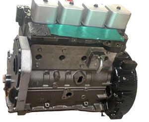 Moteur nu Suzuki 4D102, modèle de base, bloc-cylindres long, avec carter de volant d'inertie et carter d'huile - Product Image 3