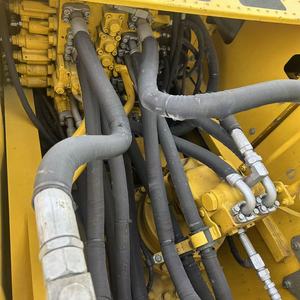 รถขุดตีนตะขาบ Komatsu PC240 มือสอง ปี 2024 เครื่องยนต์ Cummins ชั่วโมงการใช้งานต่ำ บำรุงรักษาอย่างดี ปั๊มไฮดรอลิกและเกียร์สำหรับงานดิน - Product Image 5