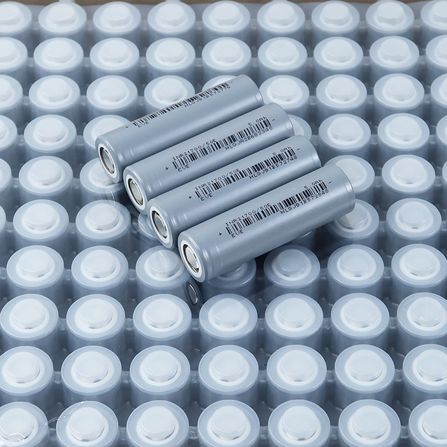 Cylindericial INR21700 40T 50S 50E 40P M50A Akku Lithium Li Ion Cell Pin INR 5000mAh 6000mAh 21700 Battery for Power Station