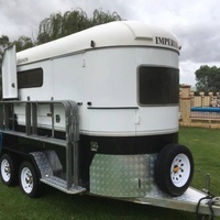 Remorque alimentaire de luxe haut de gamme en métal à 4 roues, remorquable pour 2 chevaux, avec auvent standard, pour le transport de snacks, hot-dogs et frites, 500 unités 1