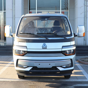 Camión de Plataforma Pequeño y Micro Sinotruk Howo 4x2 en Venta a Bajo Precio - Product Image 1