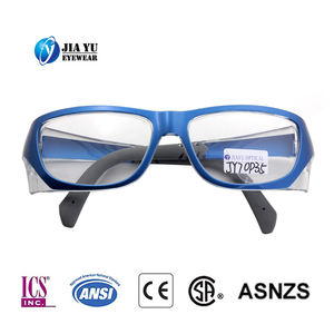 Xiamen Factory Lunettes de sécurité anti-buée Boucliers latéraux pour lunettes de <span class=keywords><strong>prescription</strong></span> Lentille transparente, lentilles en polycarbonate résistant aux rayures - Product Image 3