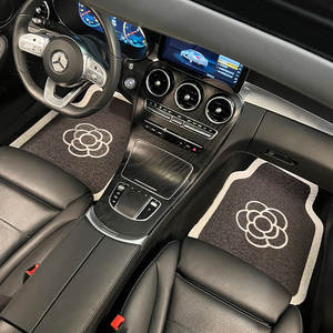 Tapis de voiture en soie de camélia SinglePiece Tapis en caoutchouc anti-salissure universel Décoration de pied arrière avec matériau en latex - Product Image 4