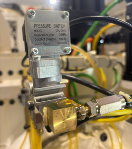 LUBE GPL-30-D 209409 Pressostat de graisse intelligent pour pompes 220V - Product Image 1