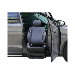 Siège relevable et pivotant en fibre de carbone de luxe, conçu pour les personnes âgées et les personnes handicapées, siège de voiture sport de luxe à levage vertical - Product Image 1