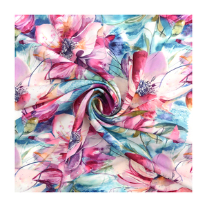 Tissu floral soyeux de luxe en satin de polyester Charmeuse spandex doux imprimé tropical personnalisé pour robe - Product Image 1