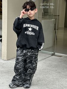 Jeans de travail camouflage de haute qualité pour garçons, collection Printemps-Automne, avec design de poches rétro style streetwear, vêtements pour enfants (OEM/ODM) - Product Image 4
