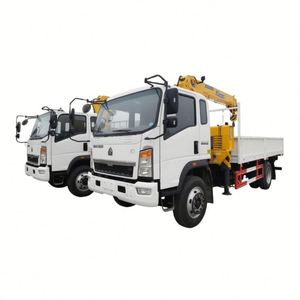 Sinotruk 6.3 Ton Truck Mounted <b>Crane</b> with Weichai <b>Engine</b> Huade Components Gearbox & Pump 5.5m Span for Construction Use - Product Image 1