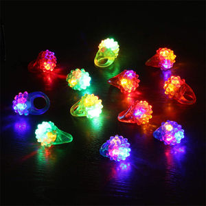 Anneaux lumineux LED en forme de porc-son, couleurs assorties, en vrac, Binky Jelly, pour fêtes, bars, Halloween, remise de diplômes, rentrée scolaire - Product Image 2