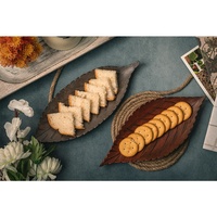 Décoration de table de cuisine et de salle à manger Plateau de service en bois en forme de feuille en bois de manguier Plateau de rangement rustique pour collations Dessert Fruits et pains