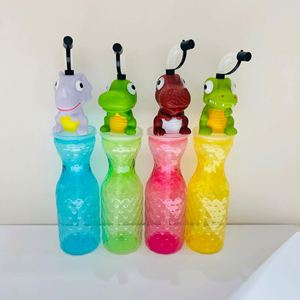 Vaso de Plástico Desechable de Liberación Rápida para Bebidas de Mascotas con Pajita, Diseño de Dibujos Animados de Animales y Dinosaurios de Acero Inoxidable con Diamantes - Product Image 6