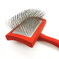 Brosse à poils longs pour animaux de compagnie en bois avec manche long, tête de brosse en bois chauffée, manche en bois pour le toilettage des chiens à poils longs