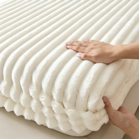 Drap-housse rayé en fausse fourrure de lapin douce, protège-matelas moelleux, bord extensible, plusieurs tailles disponibles pour la maison et la chambre, personnalisable