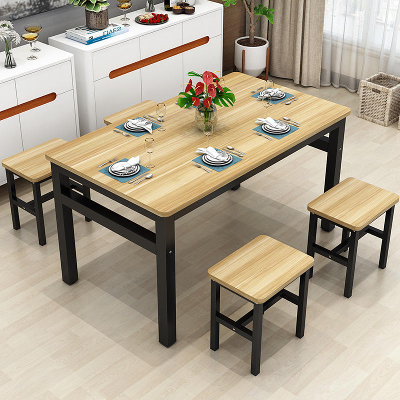 Yosh, chiroyli va arzon porno Rus bokira jinsiy aloqa