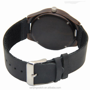 Montre en bois de noyer naturel, bracelet en cuir de vache véritable fait main, cadeau d'anniversaire pour lui, cadeau pour les garçons d'honneur, petit ami, papa - Product Image 3