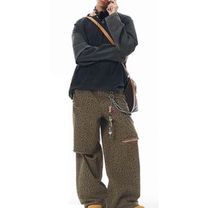 T-shirt Homme Manches Longues Style Urbain Effet Vieilli en Coton Délavé avec Patchwork, Service OEM Personnalisé avec Logo, Vente en Gros de Haute Qualité - Product Image 4