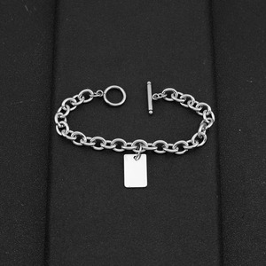 Pulsera de Cadena Gruesa con Colgante Cuadrado de Diseño Sencillo 2026, de Acero de Titanio, Unisex, Joyería al por Mayor, de Moda - Product Image 5