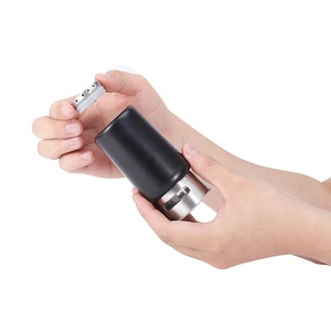 Ensemble de poivre et salière 3 en 1, jeu gracieux, pratique et magique, décoratif, pour la cuisine - Product Image 4