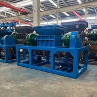 Broyeur industriel à double arbre, machine de broyage robuste avec protection contre les surcharges pour le traitement des déchets commerciaux