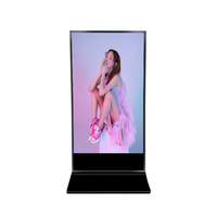 Stan iklan layar ganda 75 inci Totem Stan Stan iklan Digital LCD pemutar berdiri lantai Android manajemen iklan jarak jauh WIFI