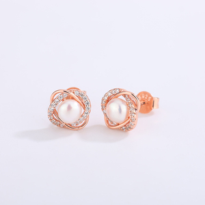 Élégantes boucles d'oreilles clous en argent S925 avec perles d'eau douce et zircon, motif feuille incurvée, bijoux pour femme, cadeau de mariage ou de mariée - Product Image 3