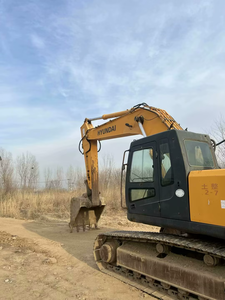Vente Flash : Excavatrice Hyundai 305LC-7 d'occasion, moteur fiable, robuste, système hydraulique fluide, entretien facile pour projets d'ingénierie - Product Image 4