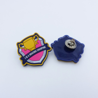 Fabricant d'épingles en PVC : Épingles personnalisées avec logo, épingles de dessin animé mignonnes, épingles d'anime, épingles de graduation, badges de sécurité pour sacs d'école et vêtements, épingles de revers numériques