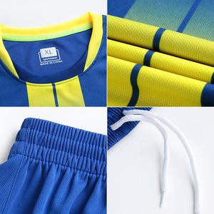 Neues Design Logo Individualisierte Schnelltrocknende Fußball-Teamkleidung Sets Schlichte Uniform Fußball-Trainingsanzüge für Herren - Product Image 4