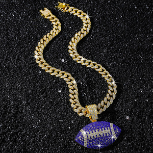 Collar con Colgante de Rugby Geométrico en Aleación Chapada en Oro Estilo Hiphop, Color Azul Oscuro, Personalizado para Hombre, Venta al Por Mayor de Joyería - Product Image 3