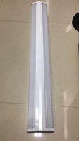 A mené la Lumière De Latte Luminaire pour garage magasin stockage enveloppant éclairage 4ft 50w 5000lm