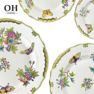 Керамические тарелки с цветочным рисунком - Product Image 6