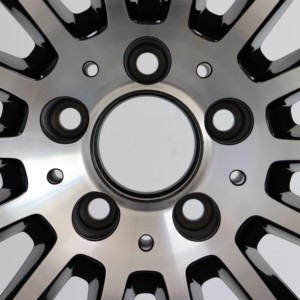 Jantes en alliage de 19 pouces pour <span class=keywords><strong>Mercedes</strong></span> Benz <span class=keywords><strong>Classe</strong></span> <span class=keywords><strong>A</strong></span> <span class=keywords><strong>W177</strong></span> <span class=keywords><strong>Classe</strong></span> B A35 Design 19x8 ET40 Remplacement de jantes de voiture A1774011900 Après-vente - Product Image 4