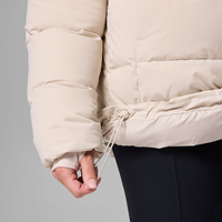 Veste d'hiver matelassée pour femme en tricot de haute qualité personnalisée avec rivets imperméables et rembourrage en polyester pour garder au chaud