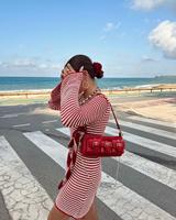 Nouvelle Robe Courte Tricotée Rayée Vintage Y2K pour Femme 2026 – Pull Slim à Manches Longues Élégant pour Vacances et Plage