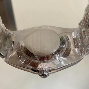 Producción integral en fábrica de relojes mecánicos automáticos para hombre, clásicos, de alta calidad, resistentes al agua, con logotipo personalizado. - Product Image 4