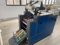 Laminateur à rouleaux chauffant automatique à un seul côté PG-AT520, laminateur à rouleaux chaud