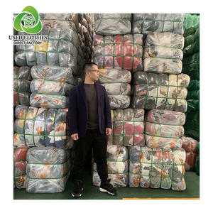 เสื้อพิมพ์ลายแขนสั้นสำหรับผู้หญิงเสื้อผ้ามือสองก้อนใหญ่จากอเมริกา - Product Image 1