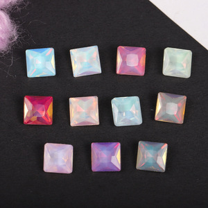 Strass carrés en verre cristal à dos plat, colorés, pour décorations DIY d'ongles, ornements scintillants à porter - Product Image 3