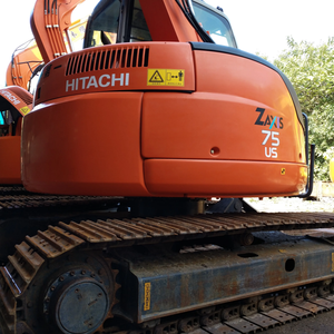 รถขุดฮิตาชิ ZX75US มือสองคุณภาพสูง พร้อม PLC Engine Gearbox ประสิทธิภาพเสถียร น้ำหนักใช้งาน 7.5 ตัน มีสินค้าในสต็อก - Product Image 1