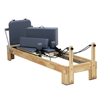 Lit de Pilates Reformer Classique Haut de Gamme en Chêne, Durable et Portable, pour Studio de Yoga ou Espaces de Travail