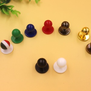 Tùy Chỉnh Màu Trắng Flatback Đầu Bếp Đồng Phục Nút Phong Cách Mới Có Thể Giặt Nhựa <span class=keywords><strong>Snap</strong></span> Với Chân Ngọc Trai Kim Loại Trang Trí - Product Image 1