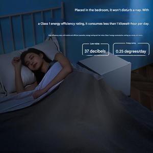 Mini-<span class=keywords><strong>réfrigérateur</strong></span> électrique à porte simple 43L argenté à refroidissement direct et dégivrage manuel pour usage domestique, hôtelier et en dortoir <span class=keywords><strong>Haier</strong></span> Energy - Product Image 3