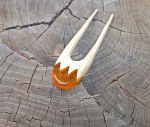 Accessoire de cheveux élégant en résine durable en forme de U, pince à cheveux tendance, qualité supérieure, fabrication artisanale, accessoire de coiffure essentiel - Product Image 6