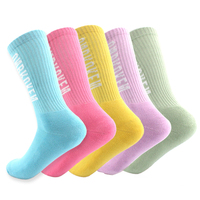 Chaussettes de Sport Personnalisées Haut de Gamme en Gros, Logo Imprimé, Tricotées sur Mesure, pour Hommes