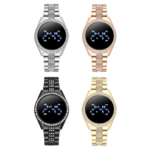 Montres magnétiques numériques de luxe pour femmes robe en acier inoxydable or Rose LED <span class=keywords><strong>montre</strong></span> à Quartz <span class=keywords><strong>femme</strong></span> horloge Relogio Feminino - Product Image 6