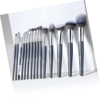 Kit de 15 pinceaux de maquillage de luxe gris en poils synthétiques véganes à marque privée pour poudre, contour, anticernes, fond de teint et rasage