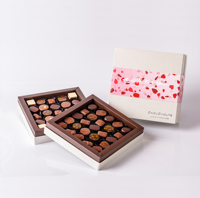 Boîte de bonbons de mariage fantaisie carrée pour enfants Boîte de chocolat alimentaire de célébration d'emballage sucré unique personnalisé